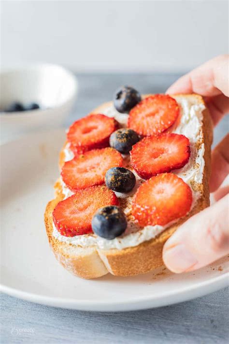 Toast Toppings | 4 Toast Toppings For Breakfast or Lunch