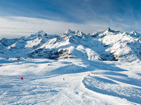 Ski the majestic mountains of the Swiss Alps. | Business Insider India
