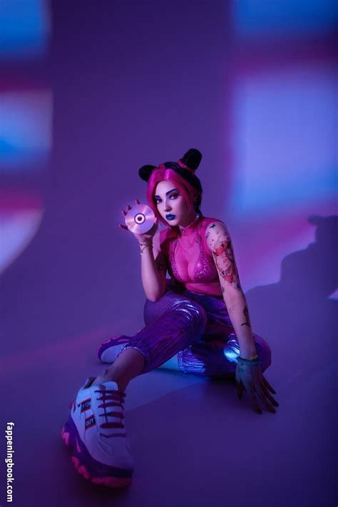 Misaki Sai Saiwest Nude Onlyfans Leaks The Fappening Photo Fappeningbook