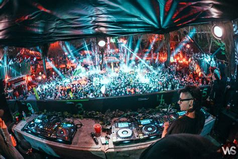 Watch Skrillex\'s Boiler Room Set from Shanghai Here - EDM Chicago