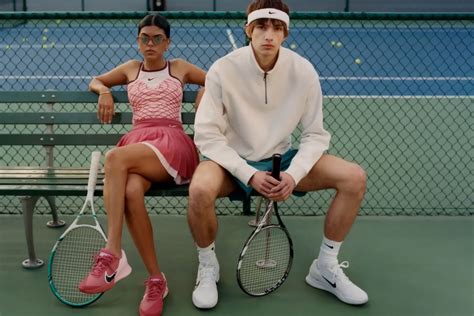 Womens Tennis Shoes