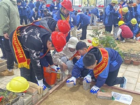 学习雷锋精神 争做新时代好青年——合肥四十五中芙蓉分校南校区开展学雷锋月主题活动新浪安徽新浪网