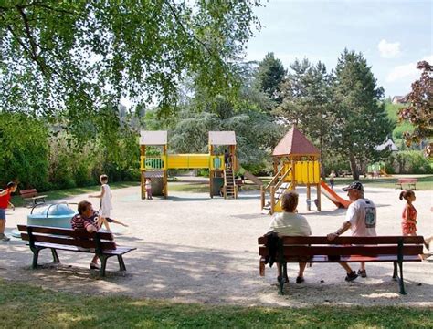 Aire De Jeux Du Parc Jean Pierre Camus Belley Office De Tourisme