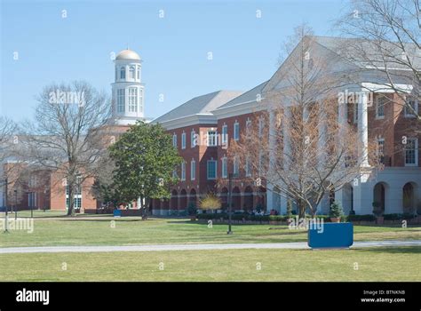 Christopher Newport Hi Res Stock Photography And Images Alamy
