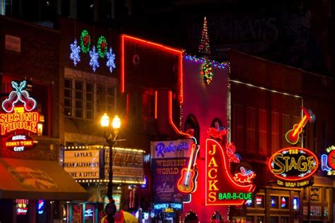 Visiting Nashville in Winter: 21+ Best Things to Do