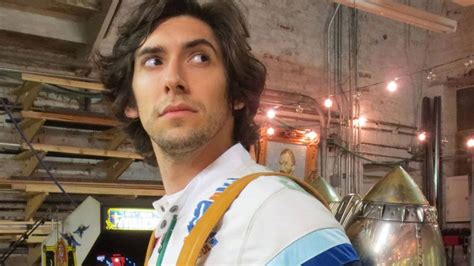 Max Landis Is Retooling “an American Werewolf In London” Story Werewolf News