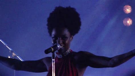 Morcheeba Trigger Hippie Live In Argentina 21 03 11 YouTube