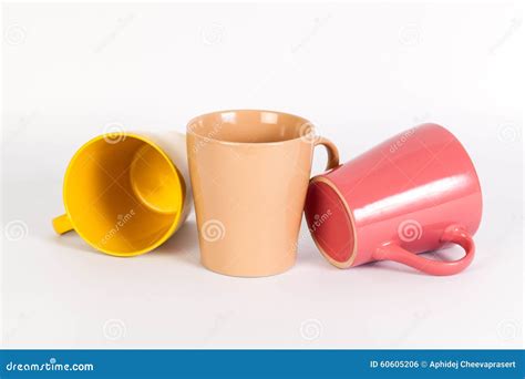 Conjunto De Tazas Coloridas Foto De Archivo Imagen De Taceo Color