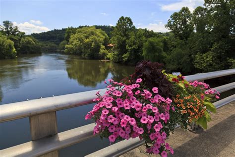 How To Spend A Relaxing Day While Rving In Bryson City Nc Near Smoky