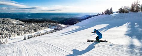 Top Ski & Snowboard Resorts in Washington | Northwest Tech