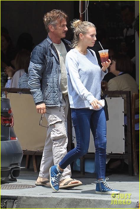 Sean Penn And Daughter Dylan Grab Lunch In Beverly Hills Photo 4096381 Dylan Penn Sean Penn