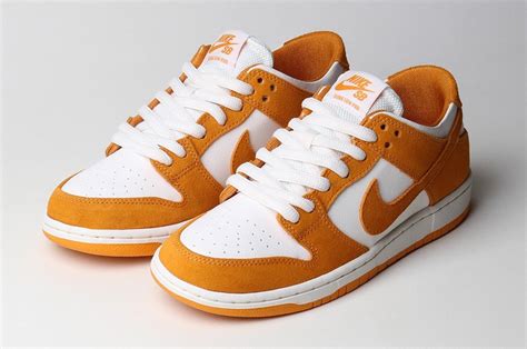 Nike Blazer Mid Circuit Orange Nike SB Dunk Low - Sneaker Bar Detroit