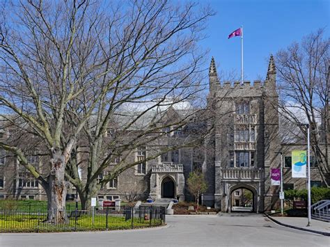 McMaster University: Ranking, Courses, Fees, Admission 2024