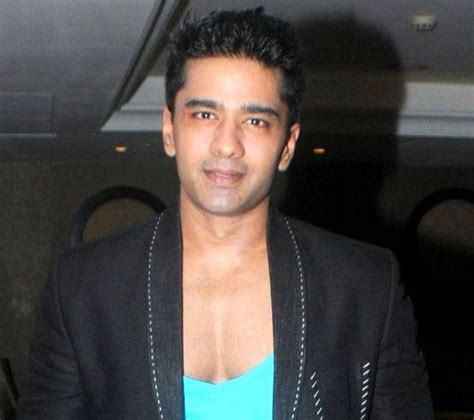 Vinit Kakar Height, Weight, Age, Girlfriend, Biography & More ...