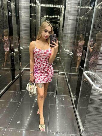 Nicol Brown Nude Leaks OnlyFans Leaked Models The Fappening Leaked Photos