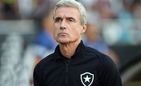 Luís Castro Do Botafogo é Criticado Nas Redes Sociais Após Derrota