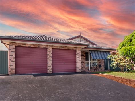 Aaron Place Plumpton Nsw Property Details