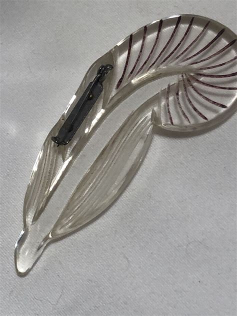 S Inverse Carved Lucite Leaf Or Flower Very N Gem