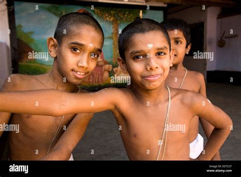 Indian Schoolboys Hi Res Stock Photography And Images Alamy