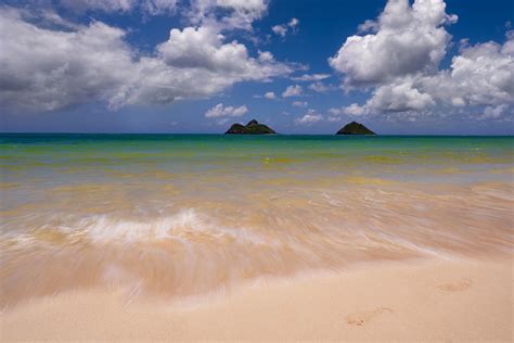 Oahu's Top Beaches: Your Ultimate Guide to Sun, Sand, & Surf