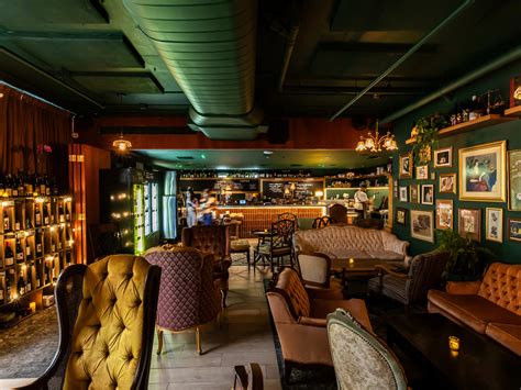 Magie isn’t afraid to embrace trendy wine bar clichés - Review - Miami