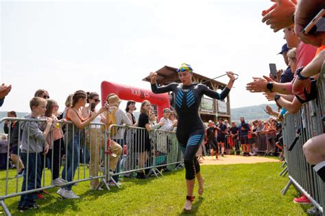 En Images Pr S De Participants Au Triathlon De Pont Audemer