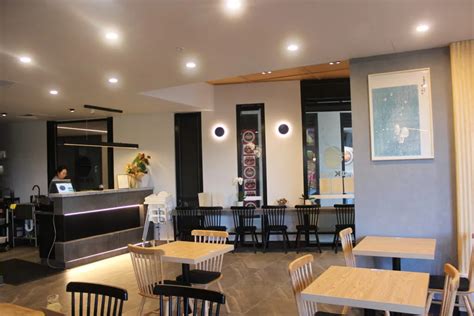 Partially Accessible Restaurant And Cafe In Canberra Ikko Canberra