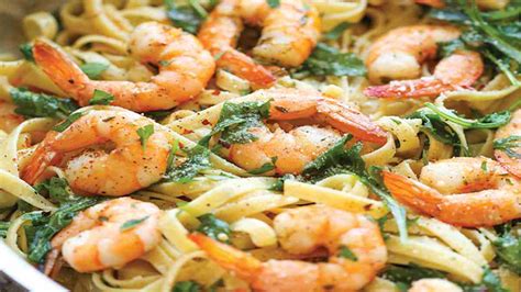 Spaghettis Aux Crevettes Et Lail Une Recette De Luxe Astuces