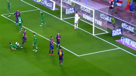 Amazing Suarez Scissor Goal Vs Levante Hd Youtube