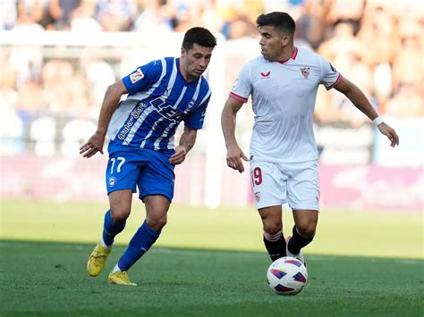 Sólo una derrota del Sevilla en diecinueve visitas del Deportivo Alavés