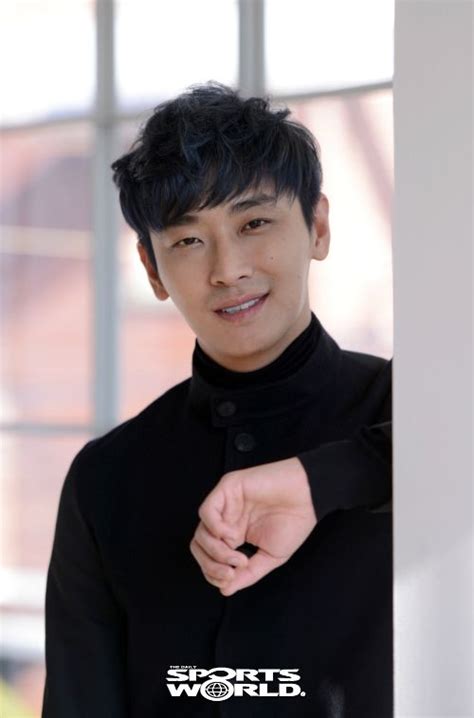 Pin En Joo Ji Hoon