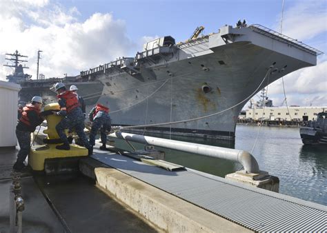 Dvids Images Uss Nimitz Moves Into Dry Dock Image Of