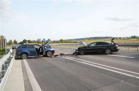 Unfall Bei Bondorf Drei Verletzte Nach Frontalcrash News Esslinger