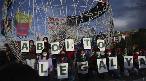 Corte Constitucional Do Equador Descriminaliza Aborto Em Casos De Estupro