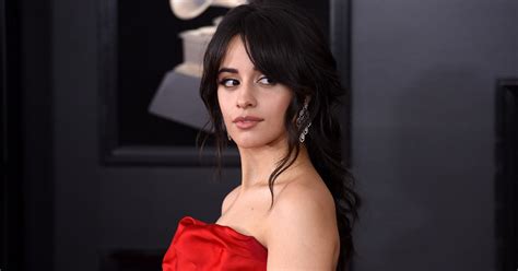 Curtain Bangs El Fleco De Camila Cabello Que Te Har Lucir M S Tierna