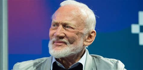 Buzz Aldrin S Famous 1969 Moon Walk Picture Sells At Auction New