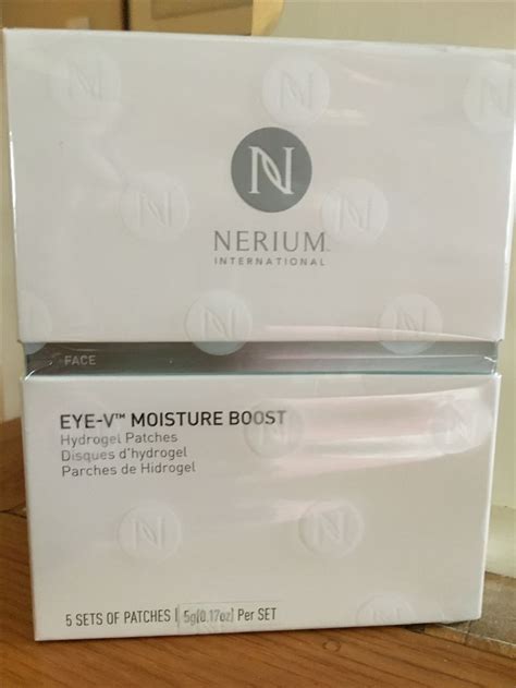 Nerium Eye V Moisture Boost Hydrogel Patches Combat 5 Key Eye Issues