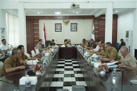 Bupati Asahan Pimpin Rapat Forum Koordinasi Pimpinan Daerah Kabupaten Asahan Tahun 2024 Portal