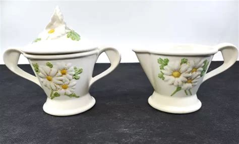 Vintage Set Metlox Poppytrail Sculptured Daisy Creamer Sugar Bowl