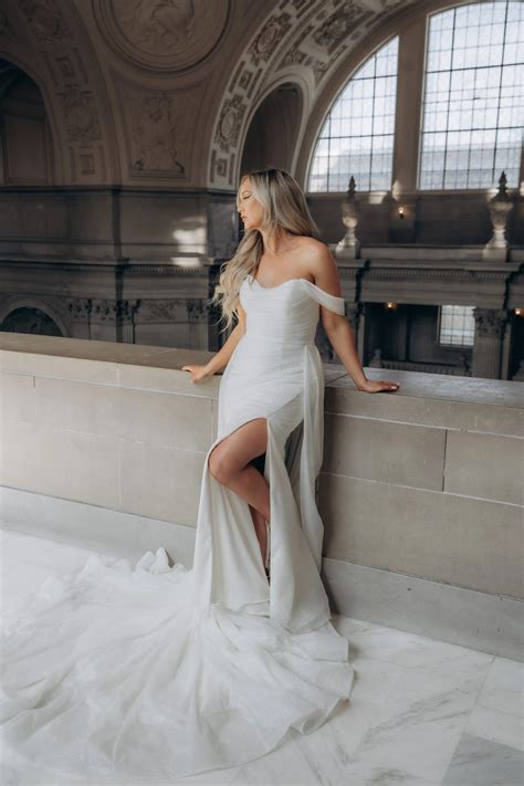 Glittery Tulle Fit-and-Flare Bridal Gown with a Removable Overskirt