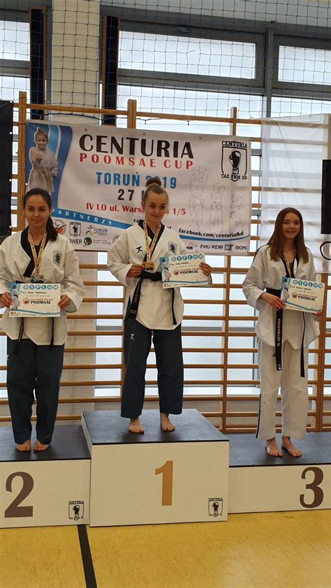 Uks Taekwondo Jarocin Na Turnieju W Berlinie I Toruniu Taekwondo Jarocin