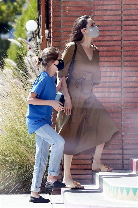 Angelina Jolie Shopping Candids With Her Daughter Vivienne In Los