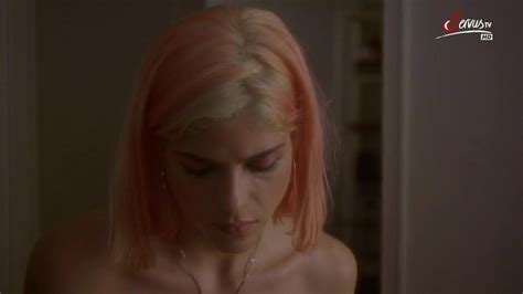 최상의 Selma Blair Cinema Cult 누드 Sex 영상들 xHamster