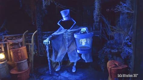 Haunted Mansion Reopens at Walt Disney World, Still No Hatbox Ghost ...