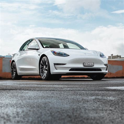 Tesla Model 3 Im E Auto Abo Clyde