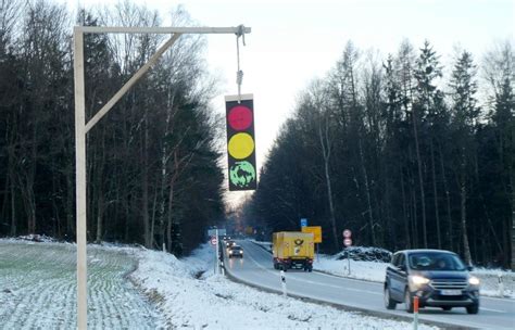 Fall Um „ampel“ Galgen Im Landkreis Passau Staatsanwaltschaft Leitet Vorermittlungen Ein