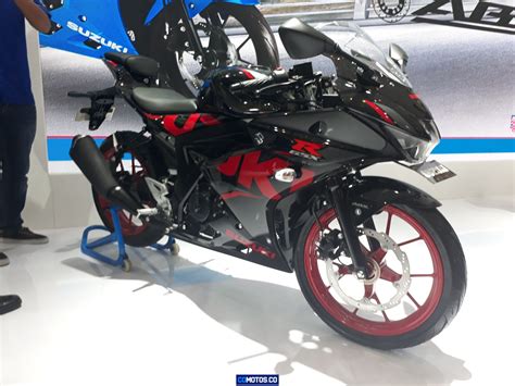 Suzuki GSX R150 2022 Precio ficha técnica velocidad y consumo