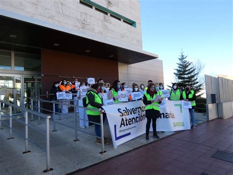 Profesionales De Enfermer A Y Fisioterapia De Teruel Denuncian El