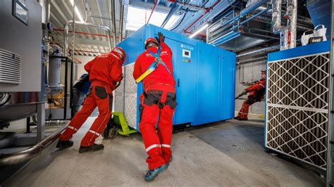 Maschinenumzüge und Maschinentransporte SCHOLPP Kran Transport GmbH