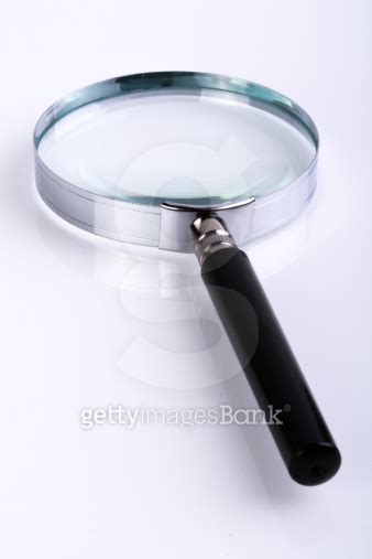 Magnifying Glass 이미지 503193765 게티이미지뱅크